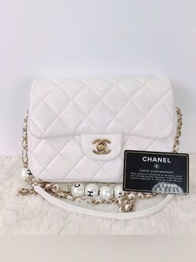 CHANEL White Quilted Lambskin CC mini Flap bag Crossbody Bag with Gold Hardware